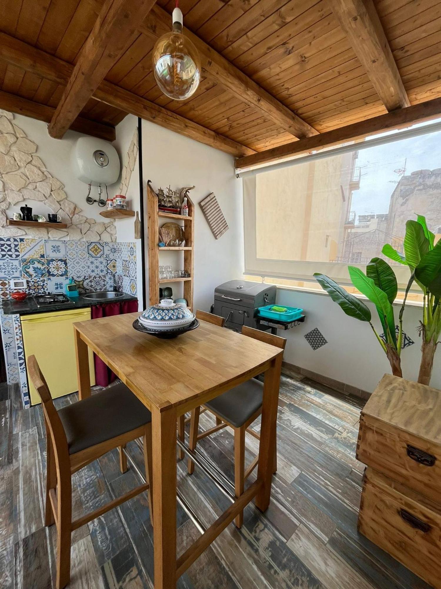 דירות טרפאני Casa Di Dalila מראה חיצוני תמונה